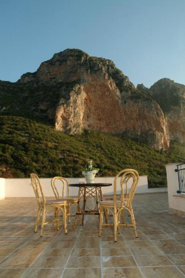 Torre Salina Bed & Breakfast Macari Exterior photo